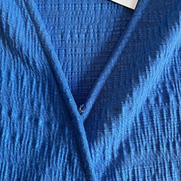 Wrap shirt from Banana Republic. Blue, size XS - Picture 4 of 7